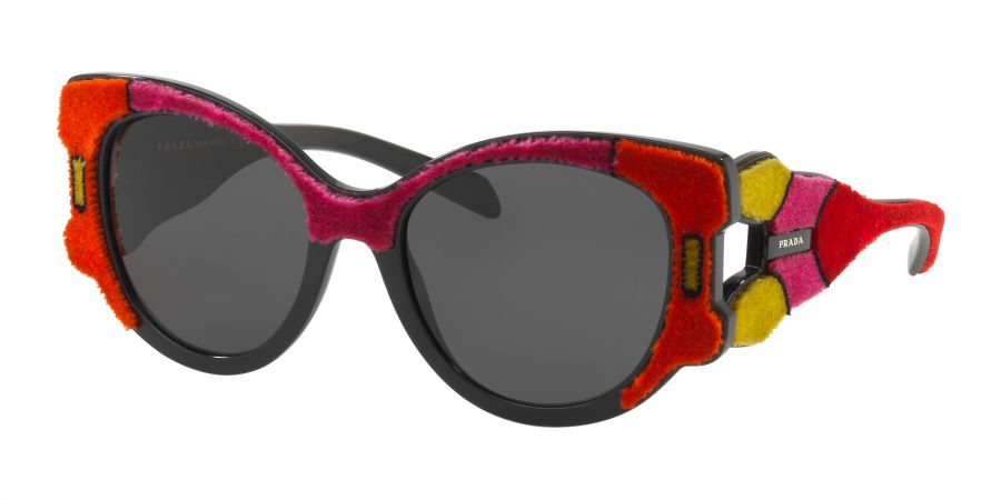 Stílusiskola: 15 napszemüveg, amit örömmel viselnénk télen-nyáron - DIVAT&STÍLUS - Stílusiskola - divat, kiegészítők, luxottica, napszemüveg, stílus, stílusiskola, 