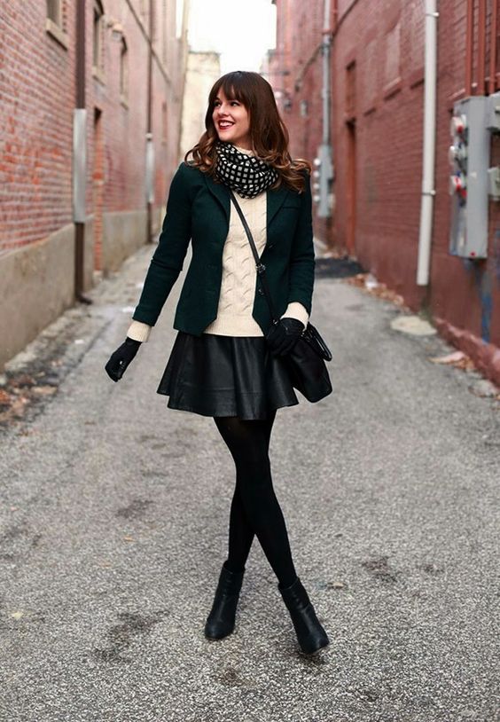 Stílusiskola: így viselj szoknyákat télen - DIVAT&STÍLUS - Stílusiskola - divat, miniszoknya, stílus, szoknya, tél, 