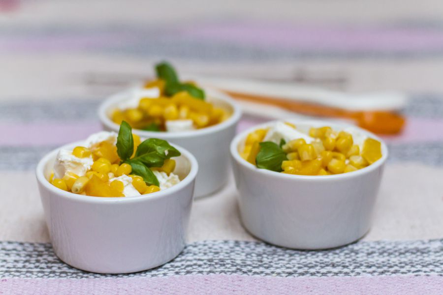 Izgalmas köret: barackos-fetás kukoricasaláta - STYLELIFE - Gasztronómia - bonduelle, feta, köret, kukorica, kukoricasaláta, recept, 