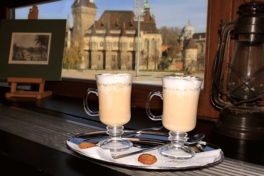 Az idei korcsolyaszezon slágere a Bombardino - STYLENEWS - Aktuális - bombardino, műjégpálya, receptek, 