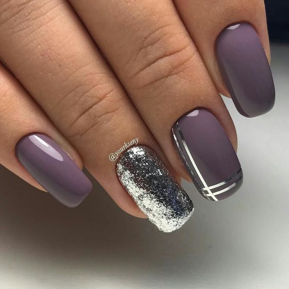 Top10: manikűr ötletek az ünnepi hangulat jegyében - SZÉPSÉG -  - arany, csillogás, december, ezüst, karácsony, köröm, körömápolás, manikűr, tél, 