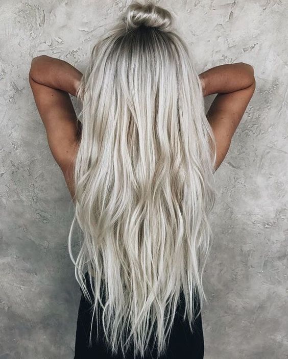 Top10: a téli szezon kedvence a jeges szőke haj - SZÉPSÉG - Hajápolás  - december, hajápolás, hajszín, jégszőke, szőke, tél, 