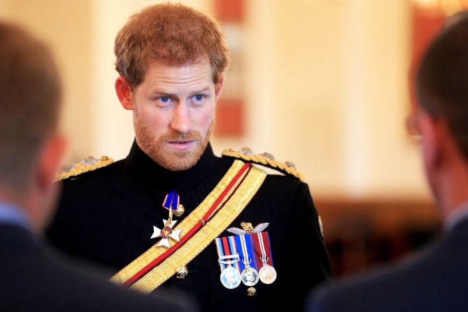 10 kép, ami bizonyítja, hogy Harry herceg a királyi család egyik legszexibb tagja - KERESD A NŐT  - Fesztelen mindennapok - anglia, eljegyzés, harry herceg, herceg, királyi család, szexi, 