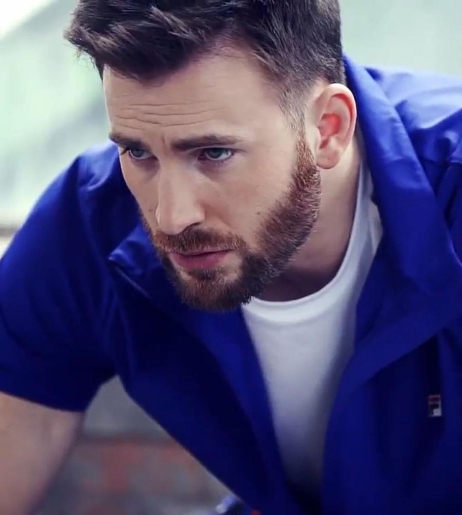 10 kép Chris Evans-ról, amiből egyértelműen kiderül, hogy miért rajongunk érte - KERESD A NŐT  - Fesztelen mindennapok - chris evans, férfi, mancrush, pasi, szexi, színház, 