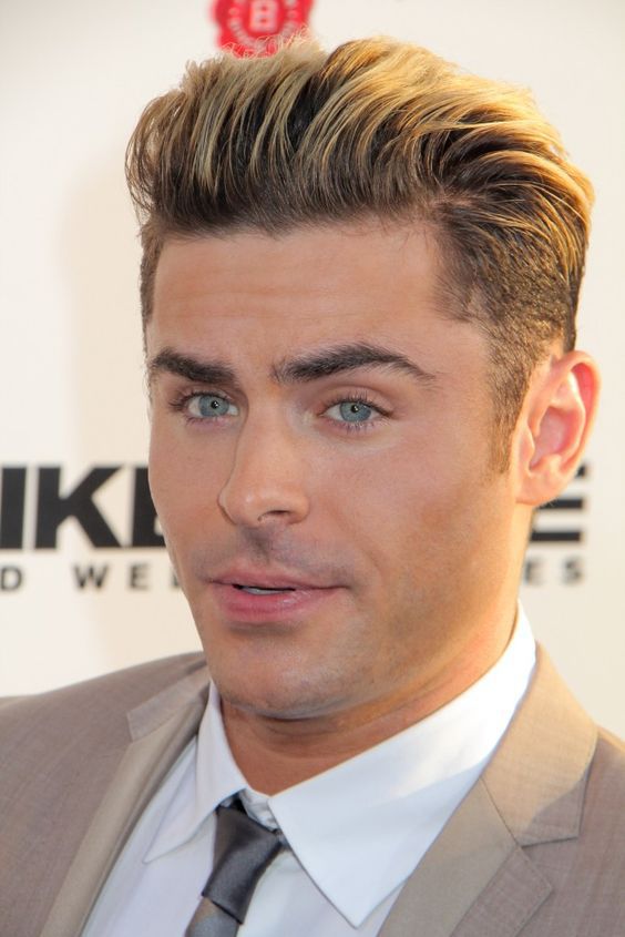 10 kép, ami bizonyítja, hogy Zac Efron-ból igazán szexi pasi lett - KERESD A NŐT  - Fesztelen mindennapok - 