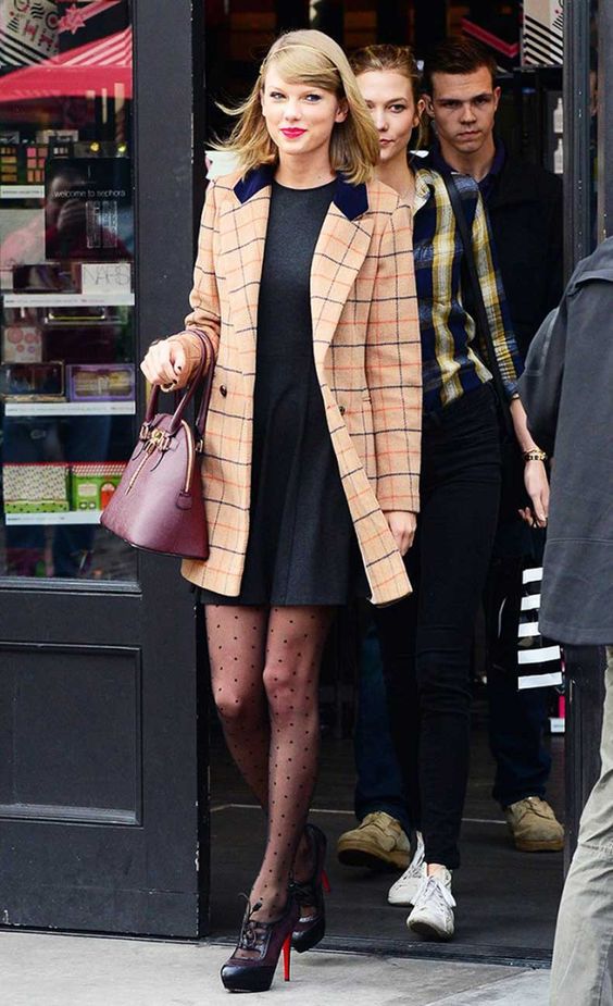 Stílusiskola: outfit ötletek Taylor Swift-től - DIVAT&STÍLUS - Stílusiskola - 