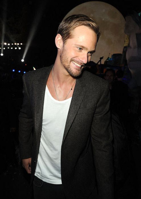 Top10: képek a nem csak hihetetlenül tehetséges, hanem szuper szexi Alexander Skarsgård-ról - KERESD A NŐT  - Fesztelen mindennapok - alexander skarsgård, big little lies, golden globe, hatalmas kis hazugságok, sorozat, szexi, színész, 