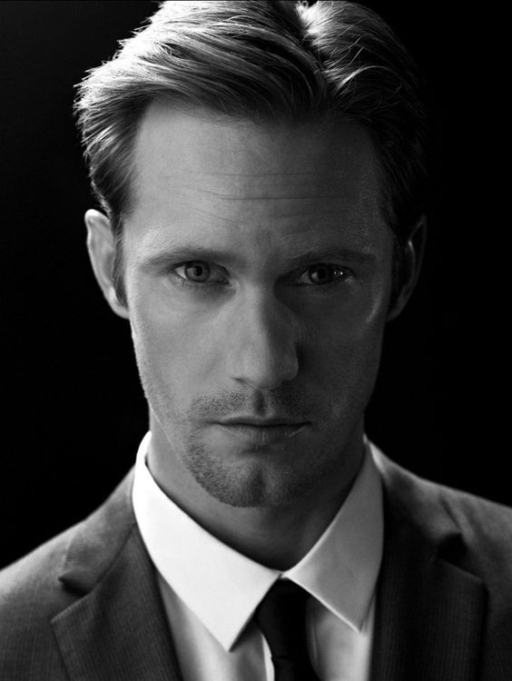 Top10: képek a nem csak hihetetlenül tehetséges, hanem szuper szexi Alexander Skarsgård-ról - KERESD A NŐT  - Fesztelen mindennapok - alexander skarsgård, big little lies, golden globe, hatalmas kis hazugságok, sorozat, szexi, színész, 