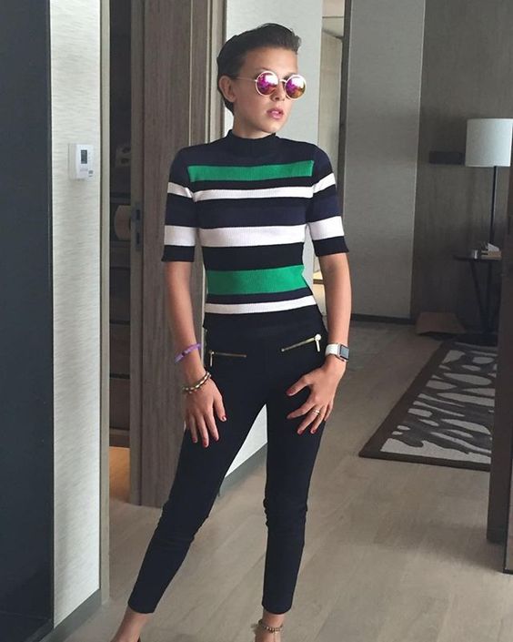 Stílusiskola: outfit tippek Millie Bobby Brown-tól - DIVAT&STÍLUS - Stílusiskola - divat, inpsiráció, millie bobby brown, stílus, stílusiskola, színésznő, 