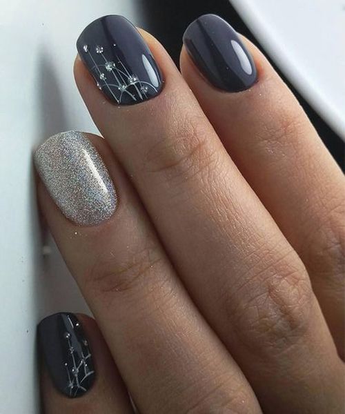 Top10: stílusos ezüst manikűr ötletek télre - SZÉPSÉG -  - csillogás, ezüst, január, körmök, manikűr, tél, 