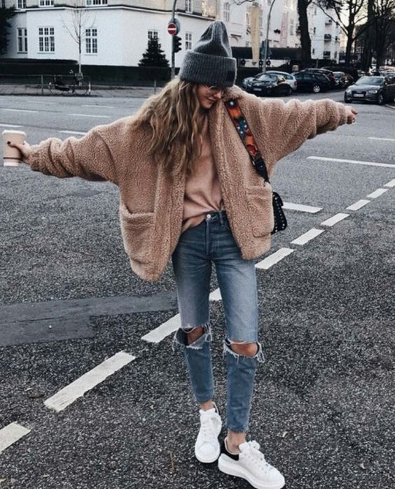 Stílusiskola: így állíts össze télen kényelmes és meleg, mégis csinos outfiteket - DIVAT&STÍLUS - Stílusiskola - divat, outfit, ötletek, stílus, tél, tippek, 