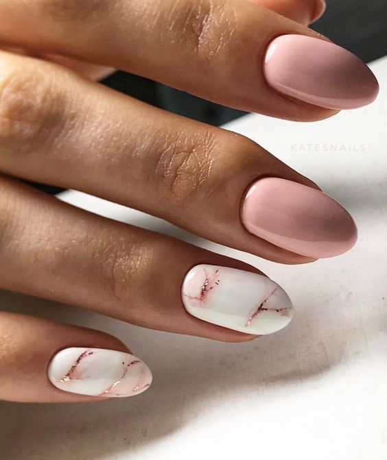 Top10: hangolódj púder rózsaszín körmökkel a tavaszra - DIVAT&STÍLUS - Stílusiskola - manikűr, ötletek, púder, púder rózsaszín, rózsaszín, tavasz, tippek, 