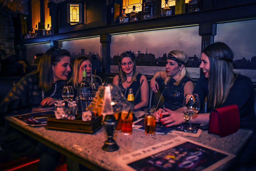 Nőnapi meglepetés, tavaszi lüktetés, dübörög a Fat Mo's! - STYLENEWS - STYLELIFE - Fat Mos, Fat Mos Band, Hot Jazz Band, Suri Imre, 