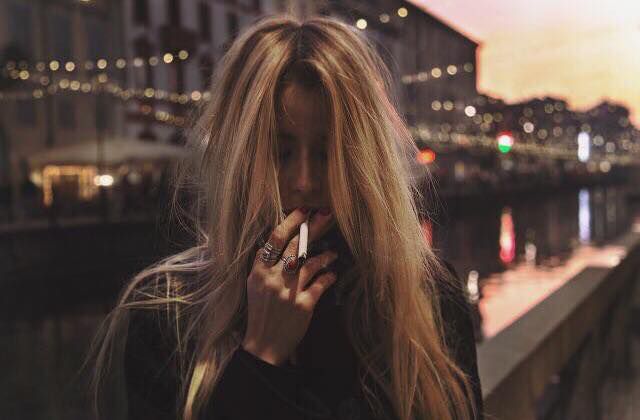 Te sem vagy más - KERESD A NŐT  - Lélekhangok - érzékenység, érzések, szeretet, 