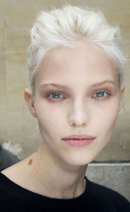 Top10: ragyogó platinaszőke hajszín tavaszra - SZÉPSÉG - Hajápolás  - árnyalatok, hajápolás, hajszín, platinaszőke, szőke, tavasz, 