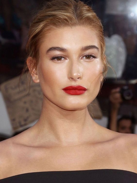 Top10: a piros rúzs minden helyzetben tökéletes megoldás - SZÉPSÉG - Smink  - ötletek, piros rúzs, rúzs, smink, tippek, 