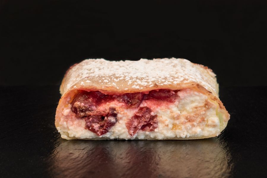 Rétesező nyílt a bulinegyed szélén - STYLENEWS - Interjúk - interjú, nagy andrás, rétes, rétesező, strudel hugó, 