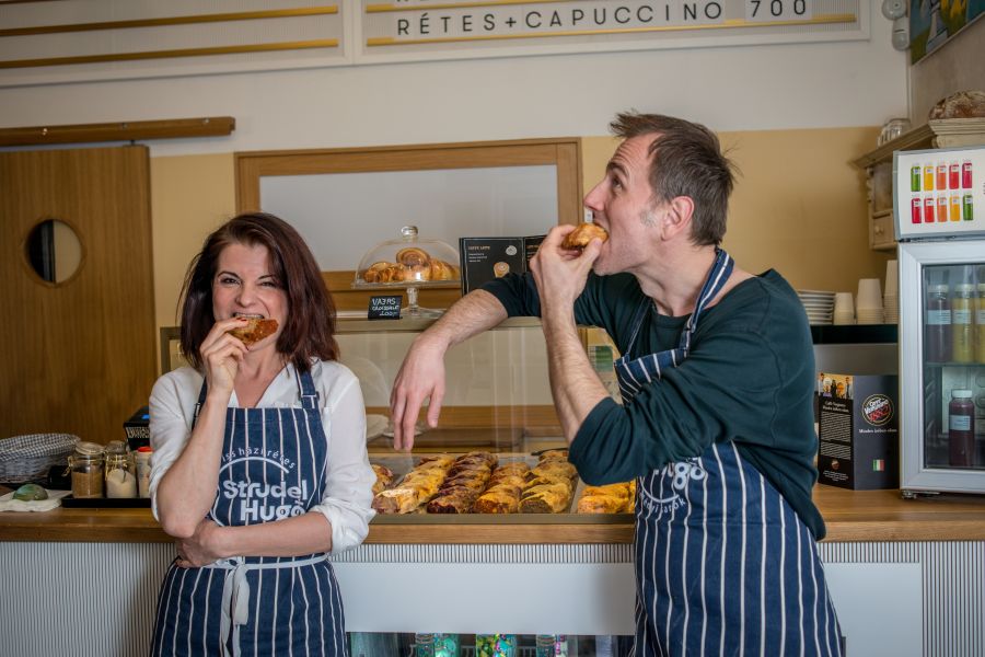 Rétesező nyílt a bulinegyed szélén - STYLENEWS - Interjúk - interjú, nagy andrás, rétes, rétesező, strudel hugó, 