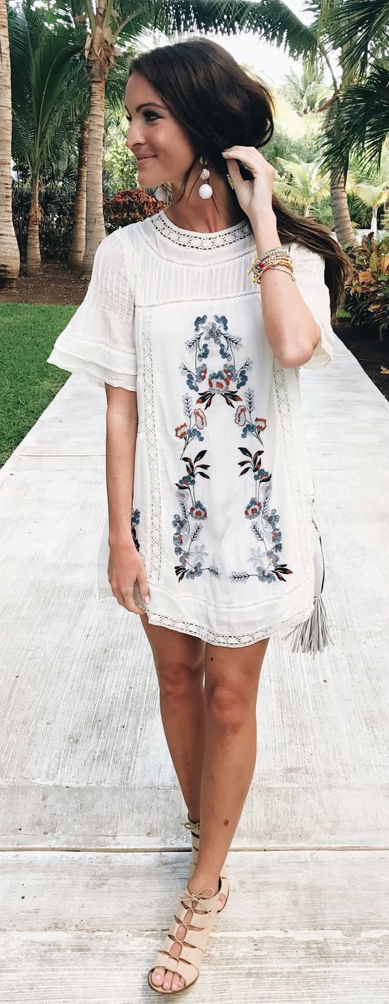 Stílusiskola: így viselj mini ruhákat idén tavasszal - DIVAT&STÍLUS - Stílusiskola - mini ruha, outfit, ruha, tavasz, tippek, 