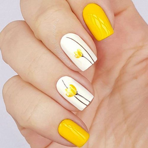 Top10: kifinomult, minimál virágos manikűr ötletek - SZÉPSÉG -  - köröm, körömápolás, manikűr, tavasz, virág, virágminta, 