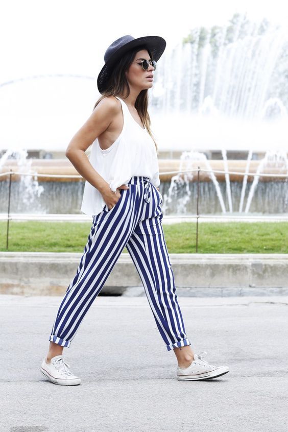 Stílusiskola: így viselj csíkos ruhadarabokat - DIVAT&STÍLUS - Stílusiskola - csíkos, outfit, stílus, tanácsok, tavasz, tippek, 