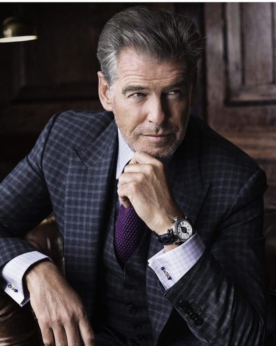 10 kép Pierce Brosnan-ról, aki 65 évesen is az egyik legsármosabb férfi - KERESD A NŐT  - Fesztelen mindennapok - pierce brosnan, szexi, színész, születésnap, 