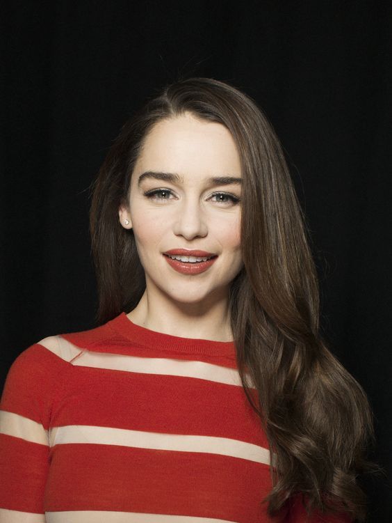 Top10: frizura ötletek Emilia Clarke-tól - SZÉPSÉG - Hajápolás  - emilia clarke, frizura, haj, ötletek, színésznő, tippek, trónok harca, 