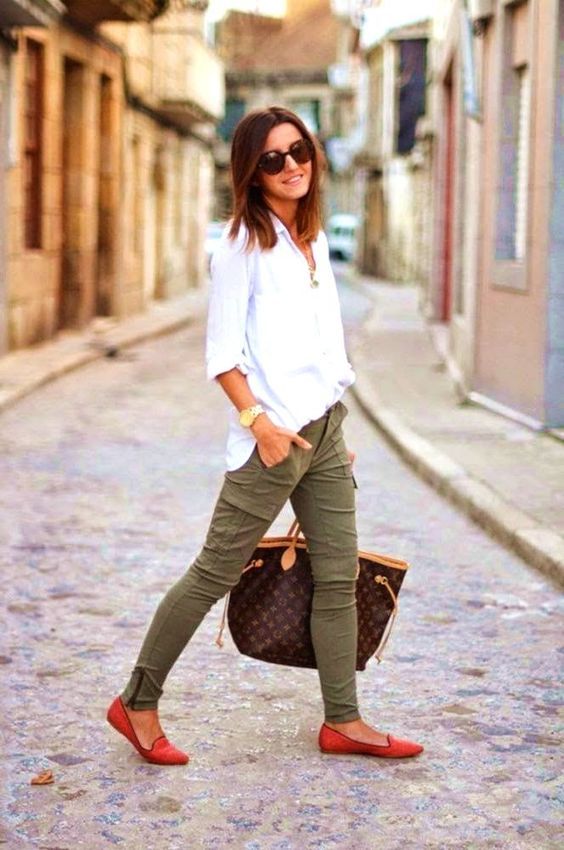 Stílusiskola: így viselj nyáron khakit - DIVAT&STÍLUS - Stílusiskola - divat, khaki, nyár, outfit, ötletek, 