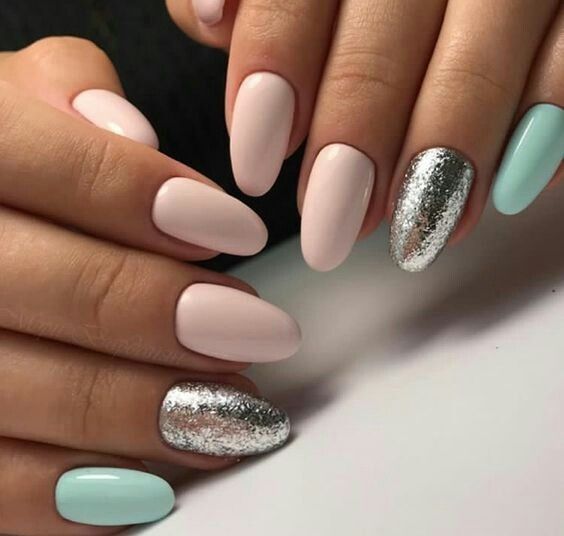 Top10: gyönyörű pasztell színű manikűr ötletek nyárra és a fesztivál szezonra - SZÉPSÉG -  - cukorka színek, köröm, manikűr, nyár, ötletek, pasztell színek, 