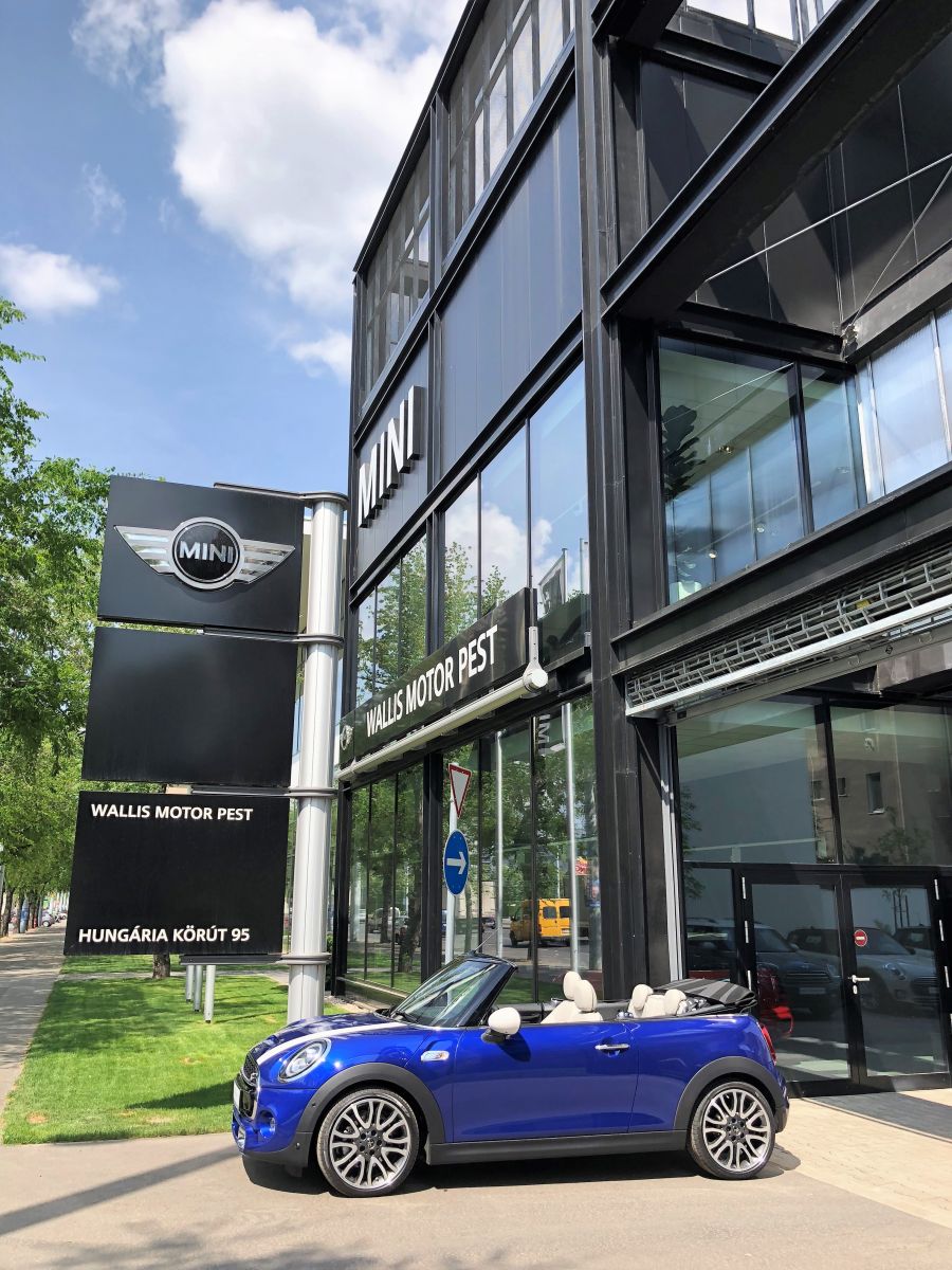 Egy igazi klasszikus stílusos megújulása - kipróbáltuk az új MINI Cooper-t - STYLENEWS - Aktuális - autótesztelés, budapest, mini, mini cooper, tesztelés, wallis csoport, wallis motor, 