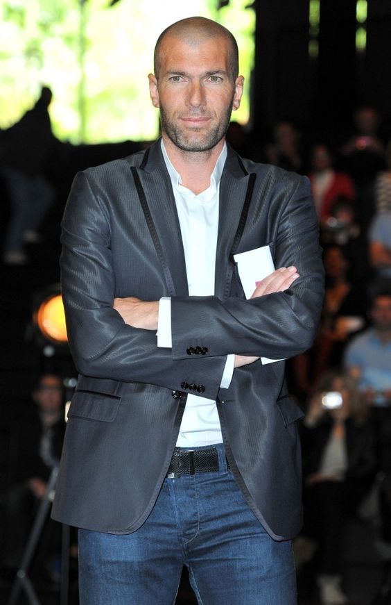 Zinedine Zidane 46 éves, és még mindig szexi! - STYLENEWS - Aktuális - foci vb, focista, születésnap, zinedine zidane, 