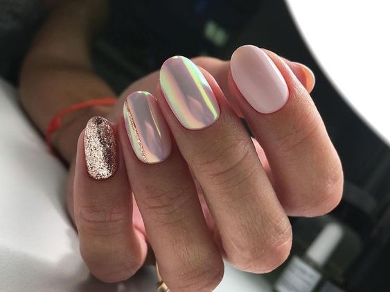 Top10: holografikus és pasztell - a tökéletes nyári manikűr - SZÉPSÉG -  - holografikus, köröm, manikűr, nyár, ötletek, pasztell, tippek, 