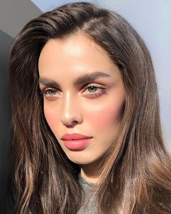 Top10: hangsúlyos sminkek, amelyeket feldobhatsz a Csók Világnapjának alkalmából - SZÉPSÉG - Smink  - csók, csók világnapja, ötletek, rúzs, smink, tippek, világnap, 