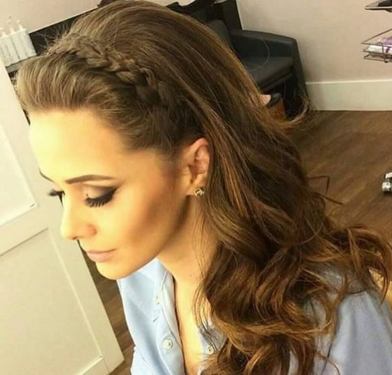 Top10: frizura ötletek koszorúslányoknak - SZÉPSÉG - Hajápolás  - esküvő, frizura, haj, koszorúslány, ötletek, tippek, 