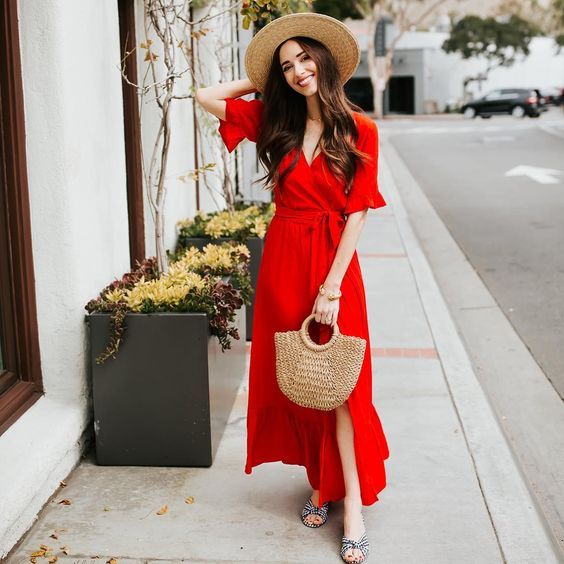 Stílusiskola: így viseld a pirosat nyáron - DIVAT&STÍLUS - Stílusiskola - divat, nyár, outfit, ötletek, piros, stílus, tippek, 