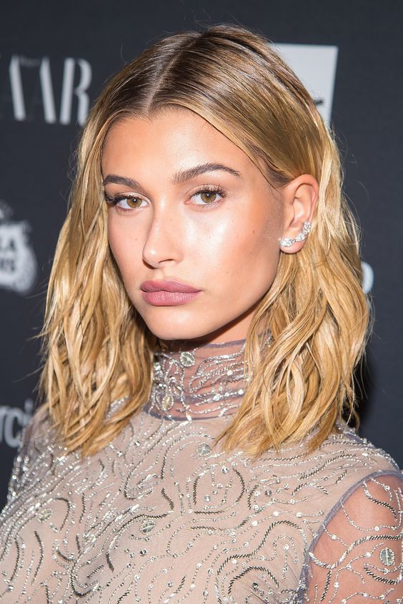 Top10: frizura ötletek Hailey Baldwin-tól - SZÉPSÉG - Hajápolás  - frizura, hailey baldwin, haj, hajápolás, ötletek, tippek, 