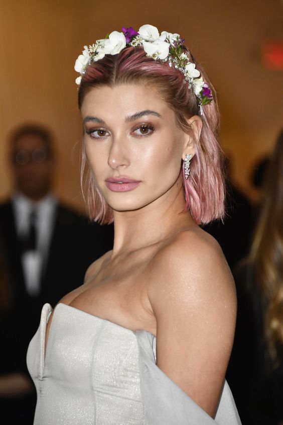 Top10: frizura ötletek Hailey Baldwin-tól - SZÉPSÉG - Hajápolás  - frizura, hailey baldwin, haj, hajápolás, ötletek, tippek, 