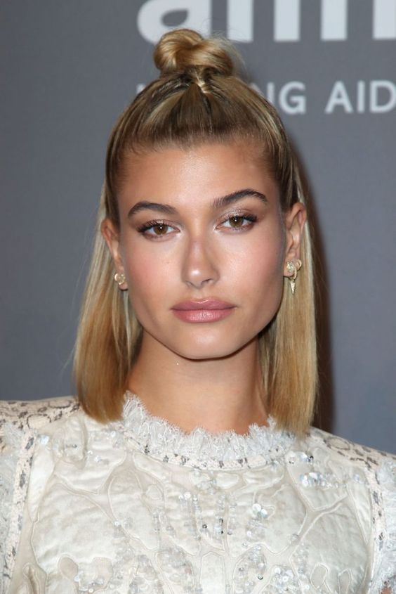 Top10: frizura ötletek Hailey Baldwin-tól - SZÉPSÉG - Hajápolás  - frizura, hailey baldwin, haj, hajápolás, ötletek, tippek, 
