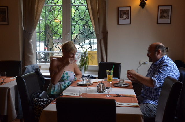 Makkhetes beszélgetések - Finy Petra - DIVAT&STÍLUS - STYLENEWS - Bokros László, Finy Petra, finy petra akkor is, interjú, Jaffa kiadó, makkhetes étterem budapest, 