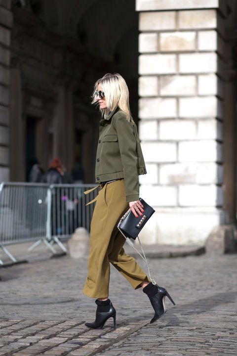 Stílusiskola: az ősz kedvence lesz a khaki - DIVAT&STÍLUS - Stílusiskola - divat, khaki, outfit, ősz, stílus, tippek, 