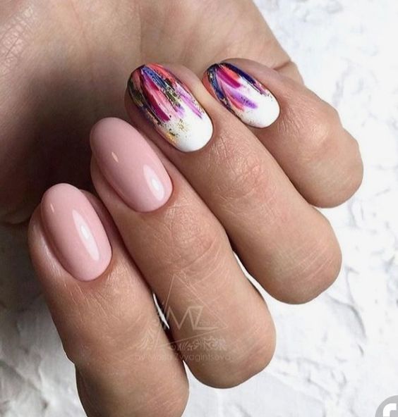 Top10: elragadó kifinomult stílusú manikűr ötletek a nyár végére - SZÉPSÉG -  - köröm, manikűr, minimál, nyár, stílus, 