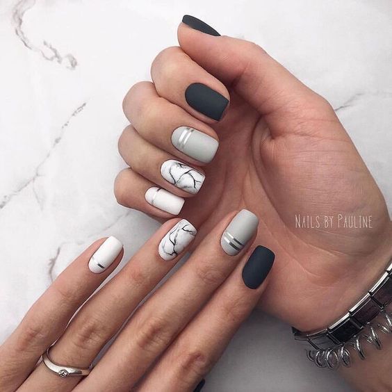 Top10: csodás márványos manikűr - SZÉPSÉG -  - 