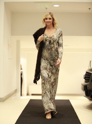 Gyöngypaszomány a business lookban? - Hírek  -  - 2010, divat, hírek, Navona, 