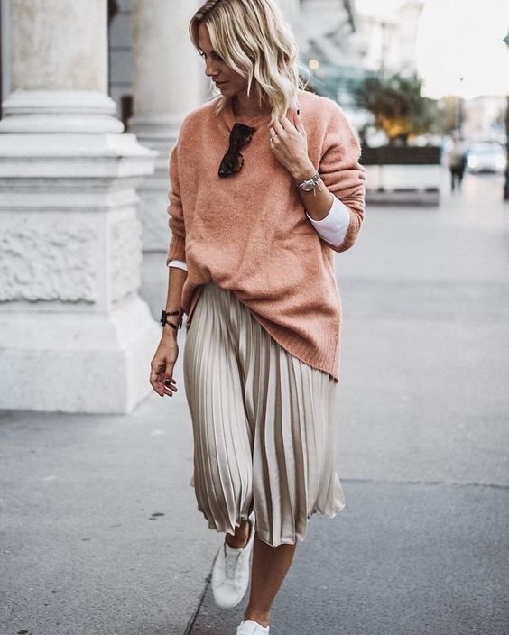 Stílusiskola: outfitek, melyekkel észrevétlenül átsétálhatsz a nyárból az őszbe - DIVAT&STÍLUS - Stílusiskola - 