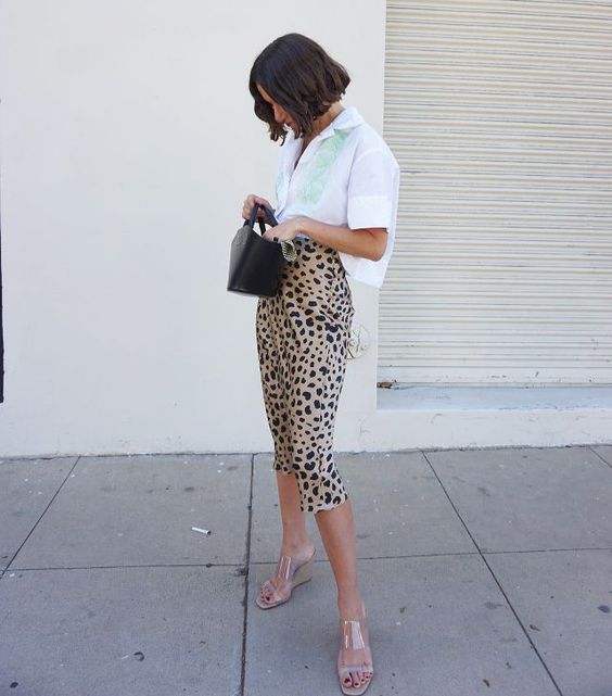 Stílusiskola: így viselj fehér ingeket - DIVAT&STÍLUS - Stílusiskola - basic, divat, fehér, fehér ing, ing, klasszikus, stílus, 