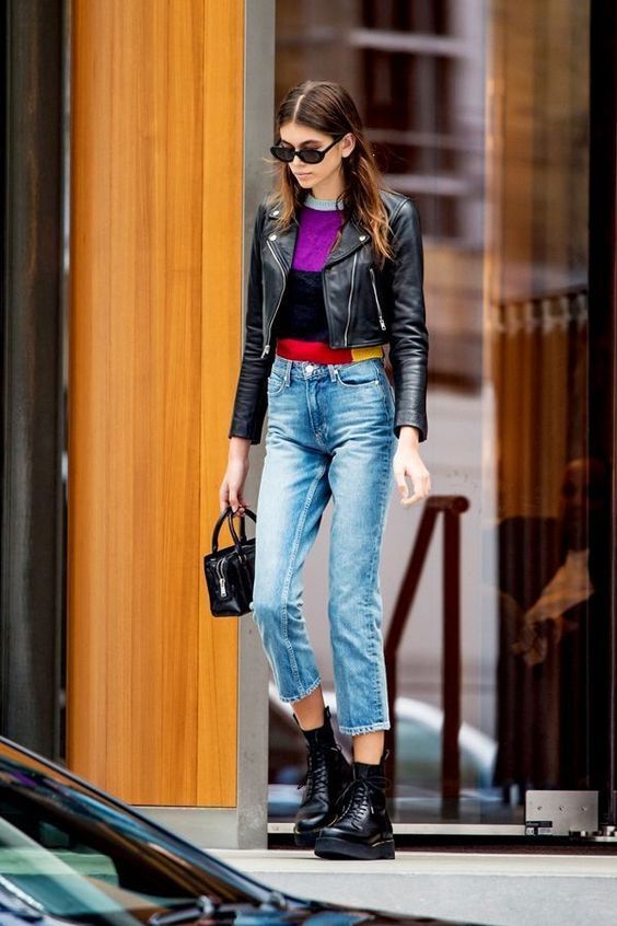 Stílusiskola: a legjobb outfit ötletek Kaia Gerber-től - DIVAT&STÍLUS - Stílusiskola - cindy crawford, divat, kaia gerber, modell, outfit, stílus, 