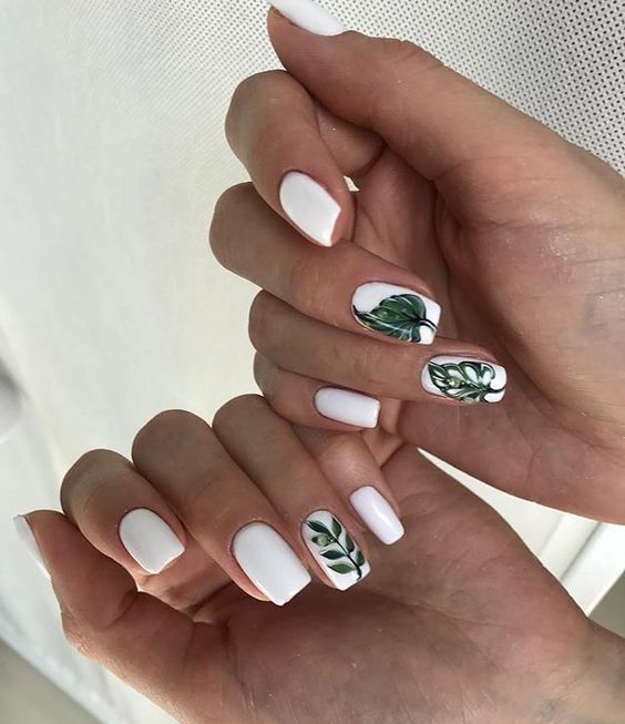 Top10: manikűr ötletek, ha még nincs kedved búcsút mondani a nyárnak - SZÉPSÉG -  - köröm, körömápolás, manikűr, nyár, 