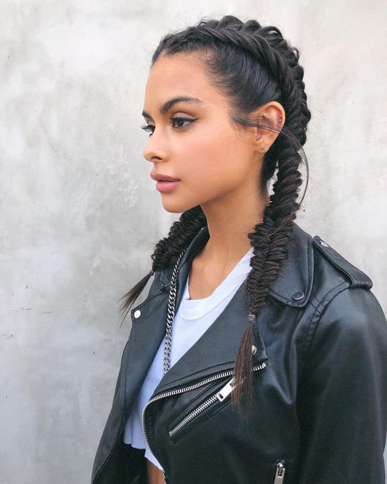 Top10: a legjobb fonatok esős őszi napokra - SZÉPSÉG - Hajápolás  - eső, fonat, frizura, haj, hajápolás, ősz, 