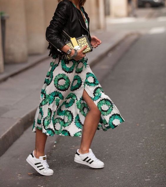 Stílusiskola: így viselj mintás hosszú szoknyákat ősszel - DIVAT&STÍLUS - Stílusiskola - divat, mintás szoknya, ősz, szoknya, 