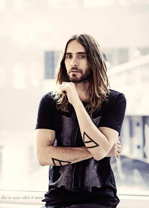 Top10: képek, amelyek megmagyarázzák, hogy miért rajongunk Jared Leto-ért - KERESD A NŐT  - Fesztelen mindennapok - férfi, jared leto, szexi, színész, zenész, 
